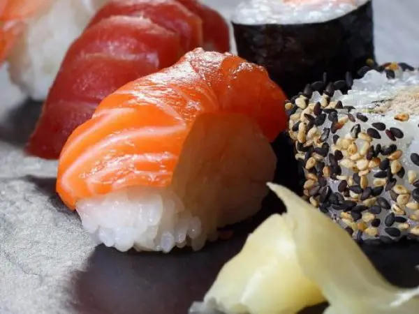 Aylia Sushi bar