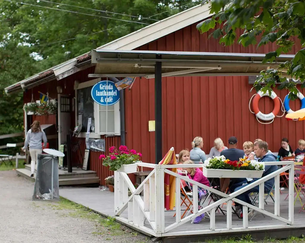 Grinda Lanthandel & Café