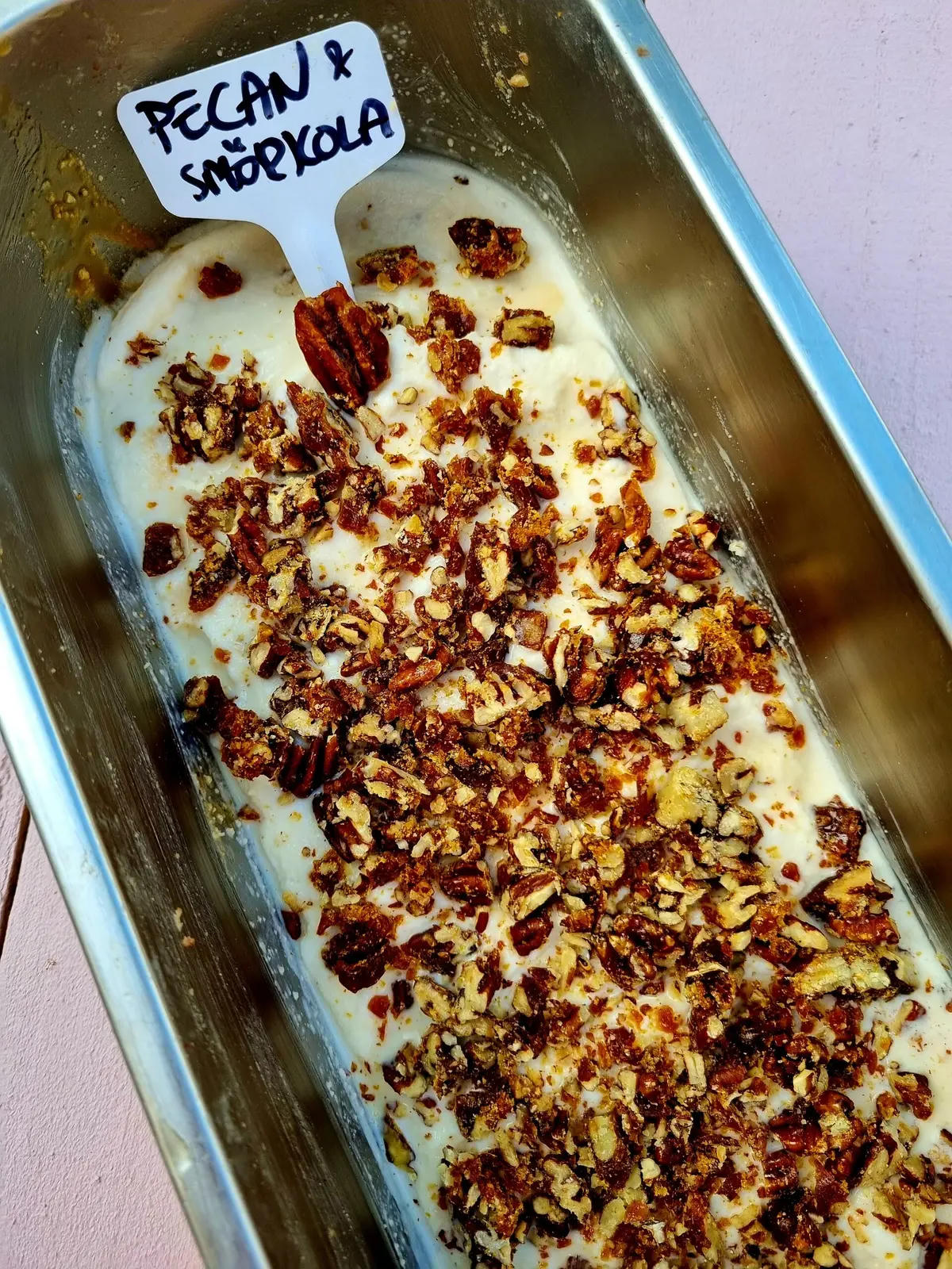 Ninas Glassbar Gelato