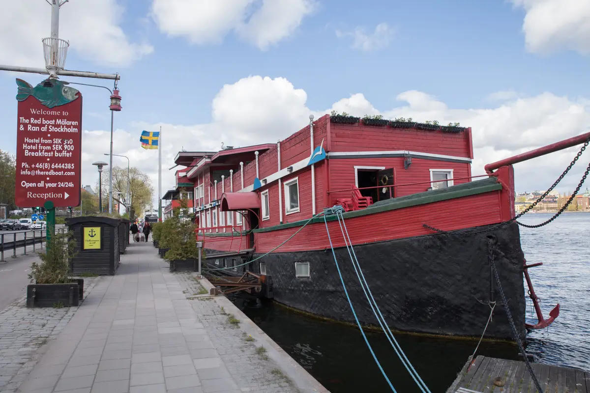 Den röda båten/The Red Boat