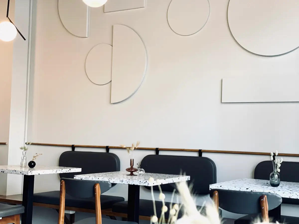 Komet Café